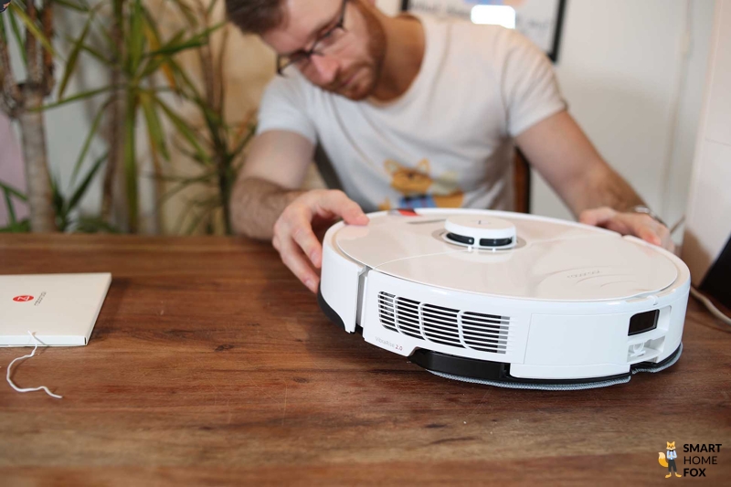 Roborock S8 Pro Ultra - вид сбоку.